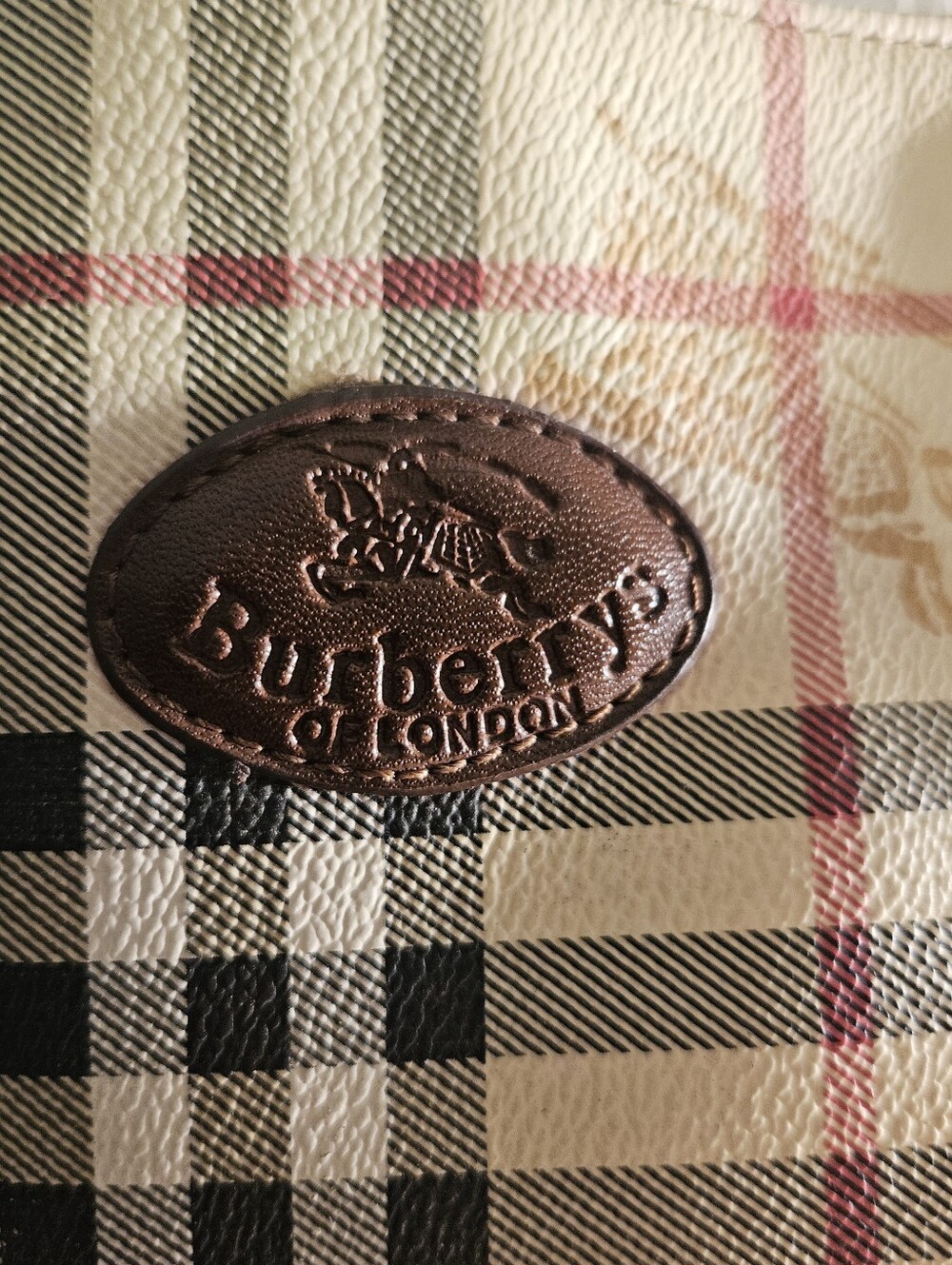 Vintage BURBERRYS Handbag, Read The History Of Burberry. Burberrys Equesterian - Picture 5 of 7